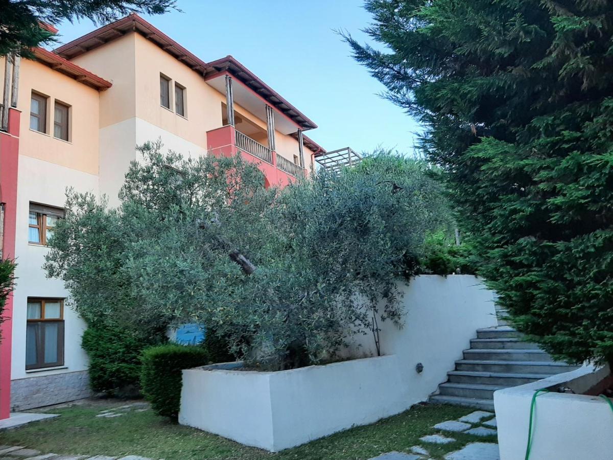 Gi Ga Mar Kriopigi Exterior foto